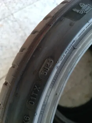 Michelin Pilot Sport 5 255/35R18 94Y