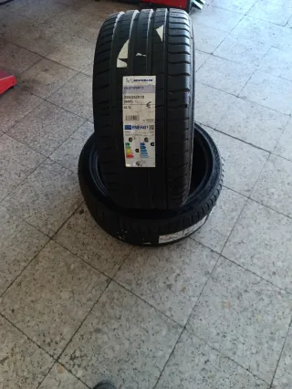 Michelin Pilot Sport 5 255/35R18 94Y