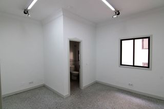 Oficina en alquiler en Arenales - Lugo - Avenida Marítima en Palmas de Gran Canaria(Las)