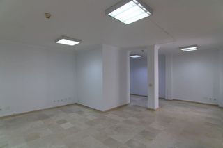 Oficina en alquiler en Arenales - Lugo - Avenida Marítima en Palmas de Gran Canaria(Las)