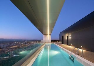 Piso en alquiler en Valdeacederas en Madrid