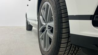 Land Rover Range Rover Velar 2024