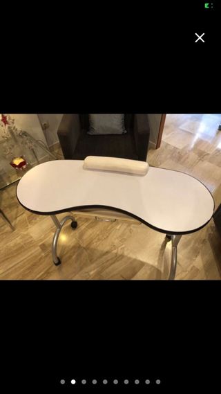 Mesa Manicura Plegable Ruedas