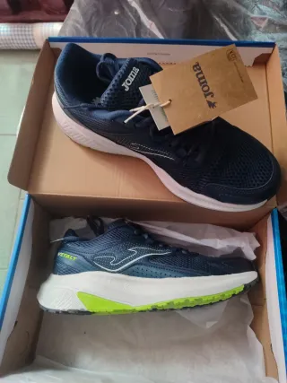 Zapatillas deportivas Joma azul y verde