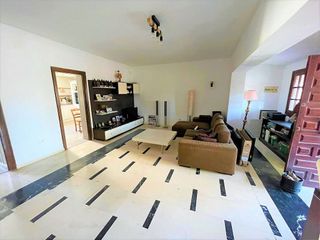 Chalet en venta en El Faro de Calaburra - Chaparral en Mijas
