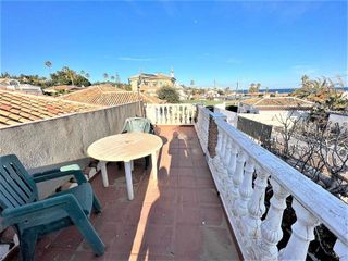 Chalet en venta en El Faro de Calaburra - Chaparral en Mijas