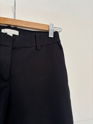 Pantalón tobillero negro