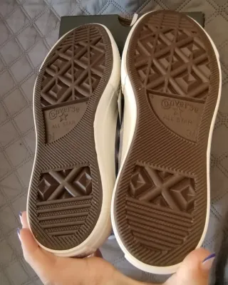 Converse All Star morado/plata talla 36