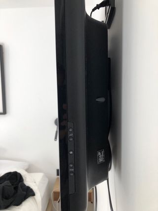 TV Hisense 40 + TV Samsung 22