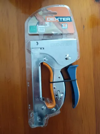 Grapadora Dexter Nueva