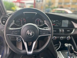 Alfa Romeo Giulia Q4 Veloce ATX