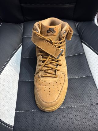 Nike Air Force 1, High - Marrón - Talla 42,5