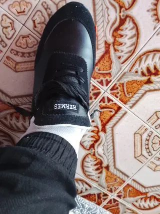 Zapatillas Hermes Negras y Naranja
