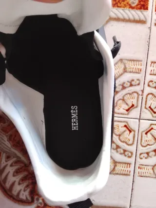 Zapatillas Hermes Negras y Naranja