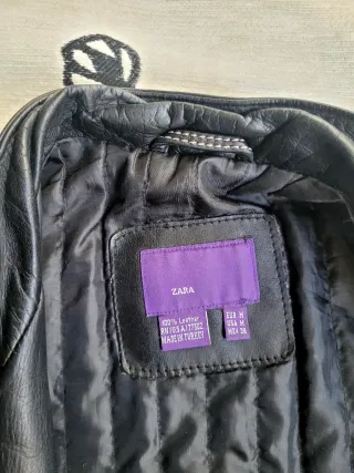 Cazadora Cuero Zara Negra