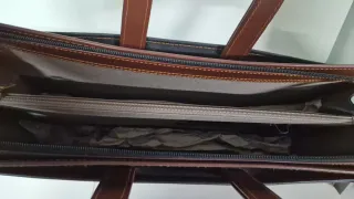 Maletín Piel ejecutivo Luca Vergani negro y marrón