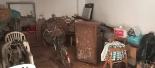 VENDO GARAJE COCHERA- ALMACEN INDEPENDIENTE GRANDE