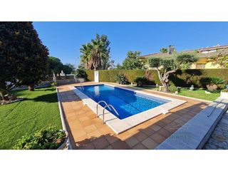 Chalet en venta en Roca Grossa - Serra Brava en Lloret de Mar