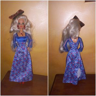 Barbie Happy Holidays 1991