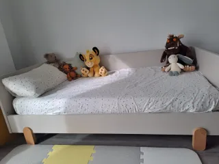 Cama-cuna convertible + cómoda Colchón incluido