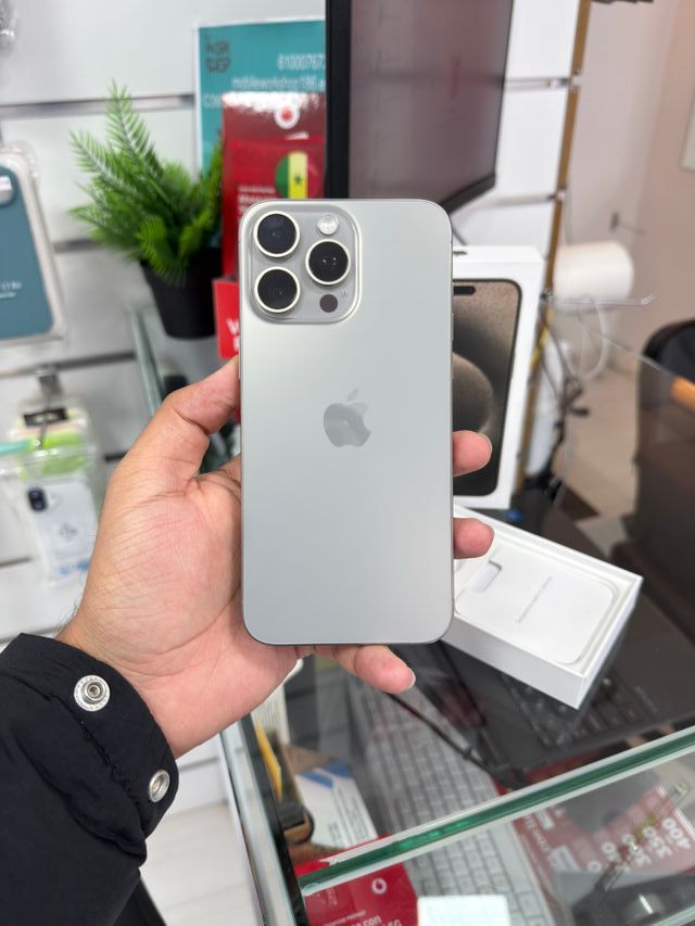 iPhone 15 Pro Max 256GB Naturale