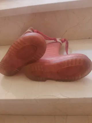 Botas de agua niña rosas