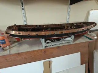 Barco madera y cobre.   No hago  envíos