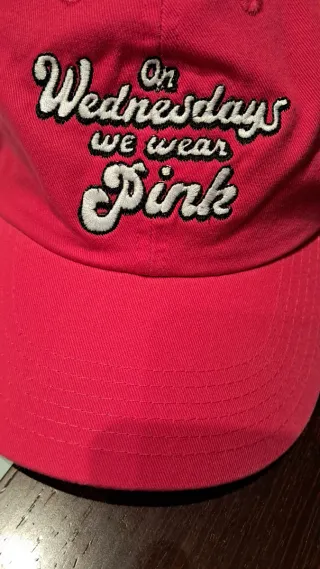 Gorra rosa Mean Girls