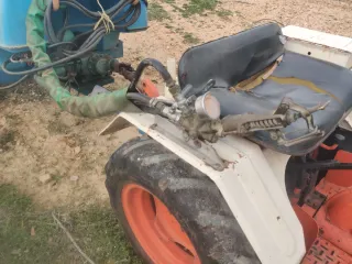 Tractor Pasquali con pulverizador