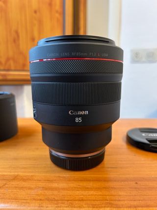 Canon RF 85mm f/1.2 L USM