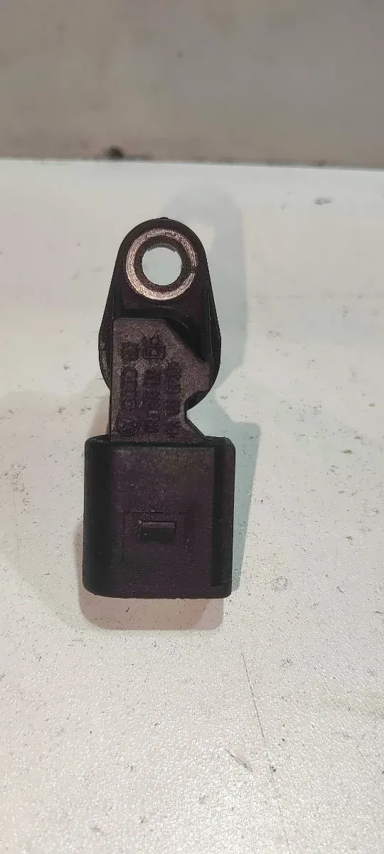 1046 SENSOR ARBOL LEVAS AUDI 3.0 TDI