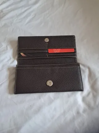 Billetera de mujer marrón