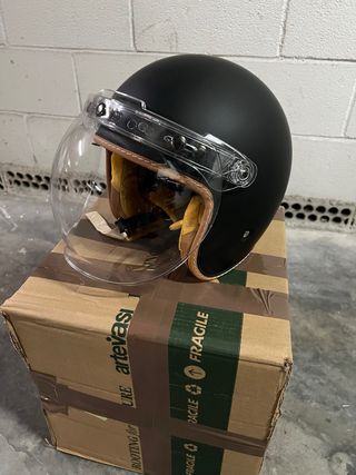 Casco Moto Negro con Visera Transparente