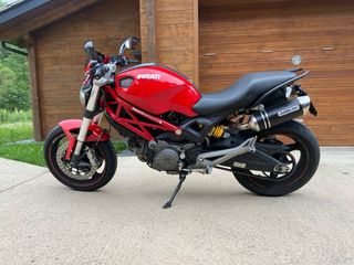 Ducati Monster 696 / 80CV - 2011