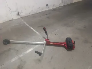 Desbrozadora Jonsered RS51