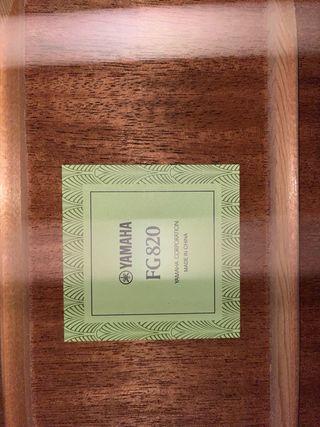 Guitarra Acústica Yamaha FG820