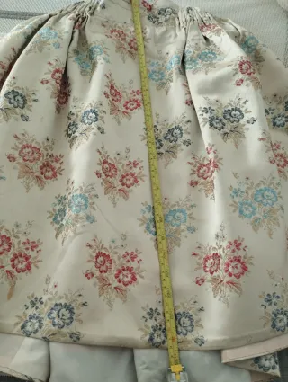 Falda Fallera Beige con Flores