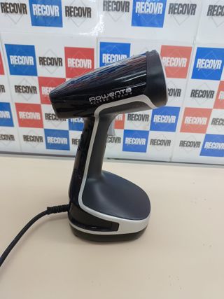 Plancha vertical 1600W elimina arrugas y olores – Rowenta