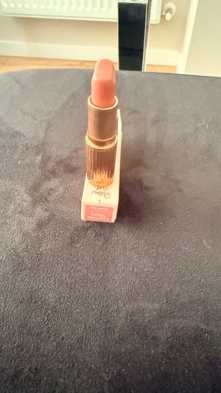Charlotte Tilbury Pillow Talk Matte Revolution Lip