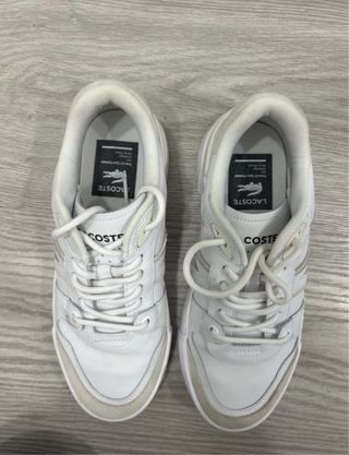 Zapatillas Lacoste Blancas y Beige