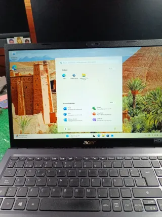 Portátil Acer Extensa EX215-54 11TH generazione