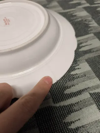 Vajilla de porcelana escudo heráldico corona conde