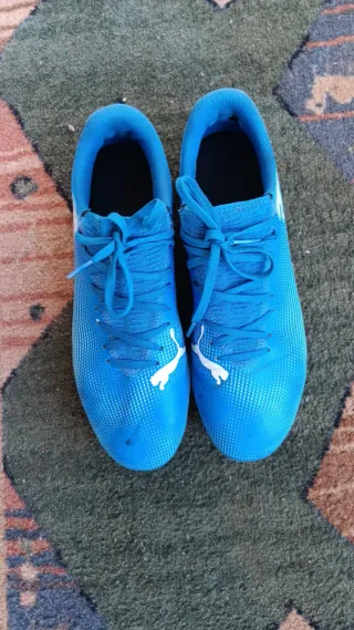 Botas de fútbol PUMA azules