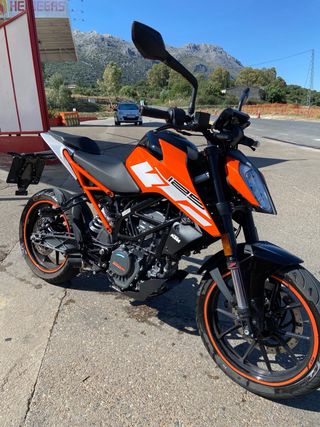 KTM Duke 125 2021
