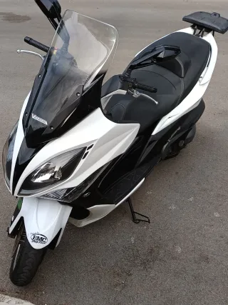 Kymco Xciting 400i