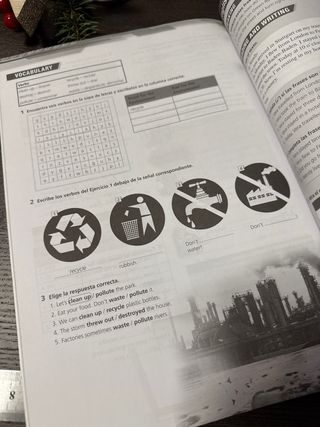 Burlington Action! 3º ESO: Workbook. Basic prac...