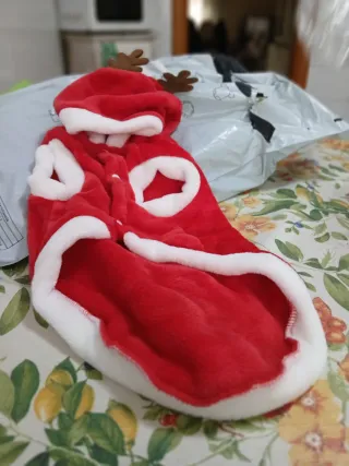 Vestitino natalizio per cagnolina