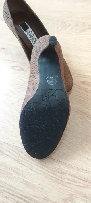 Zapatos de tacón Antonio Parriegos Talla 36