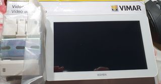 Monitor LCD Vimar K40937 para videoportero