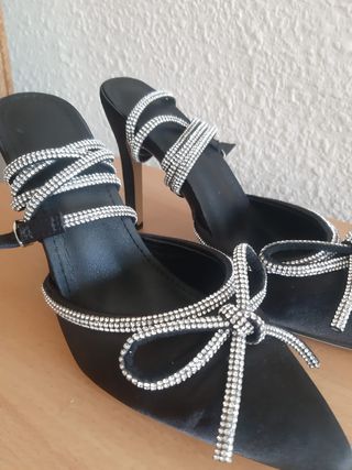 Zapatos de tacón espectaculares. Nuevos sin estren